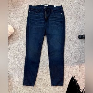 Good American Skinny Jeans